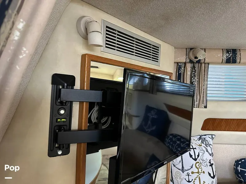 Slide: The Image of Sea Ray 350 Express Bridge 1992 - 14007894