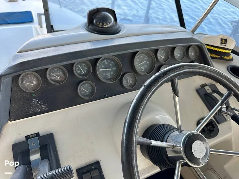 Slide: The Image of Sea Ray 350 Express Bridge 1992 - 14007902