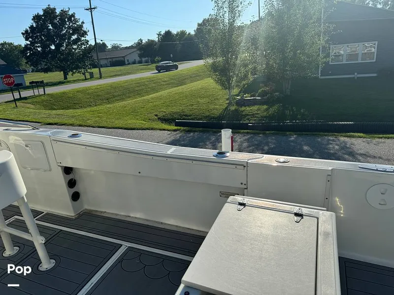 Slide: The Image of Under Gunnel Storage - 14650453