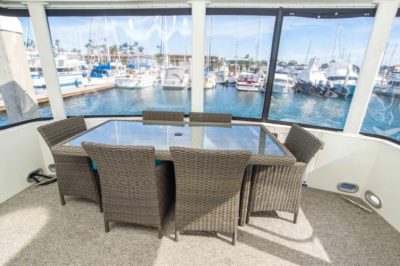 Slide: The Image of Carver Yachts 440 Aft Cabin Motor Yacht 1995 - 25