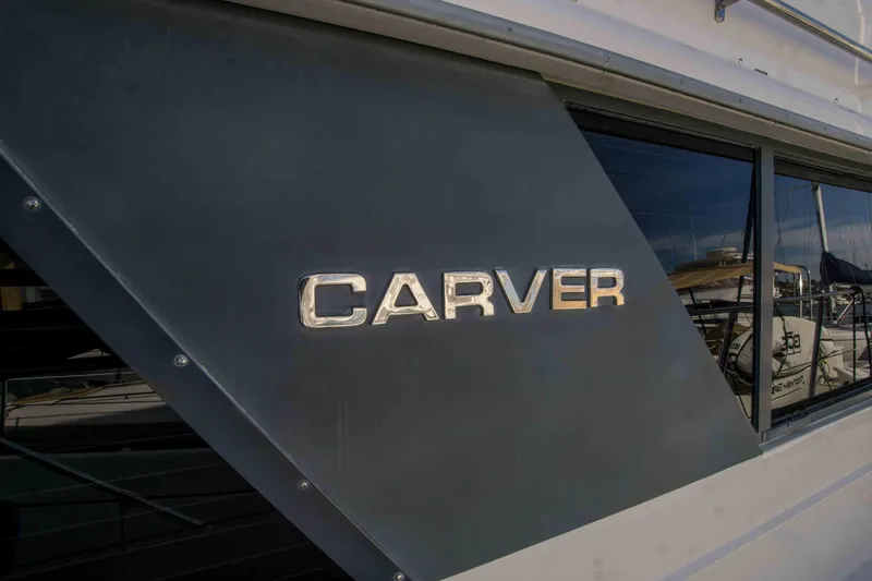 Slide: The Image of Carver Yachts 440 Aft Cabin Motor Yacht 1995 - 31