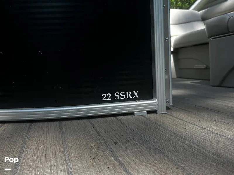 Slide: The Image of Bennington 22SSRX 2017 - 14156299
