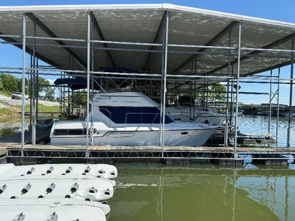 Slide: The Image of Carver Yachts 300 1994 - 7