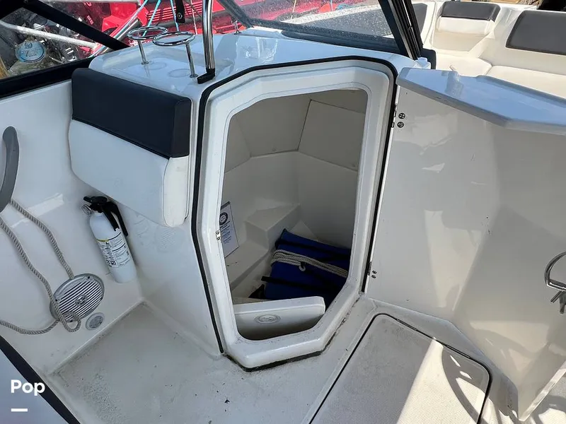 Slide: The Image of Front Storage On Passenger Side - 14571683