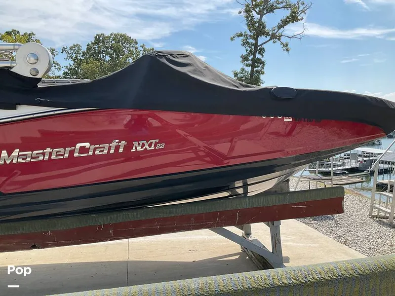 Slide: The Image of Mastercraft NXT 22 2018 - 14644222