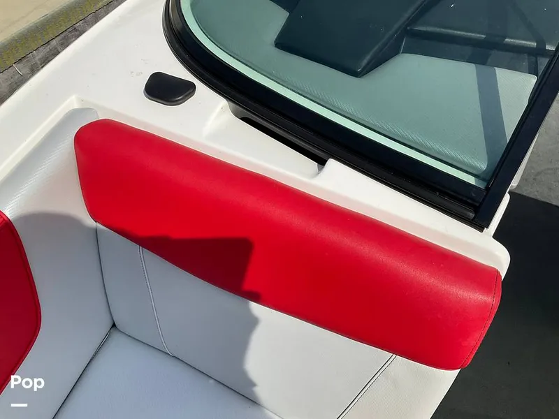 Slide: The Image of Mastercraft NXT 22 2018 - 14644256