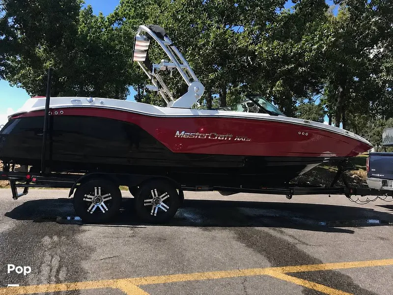 The Image of Mastercraft NXT 22 2018 - 16607314