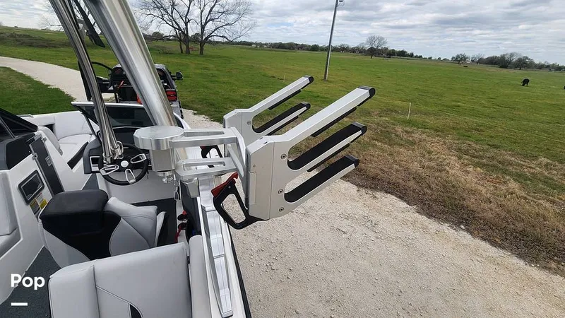 Slide: The Image of Mastercraft X24 2020 - 13968034