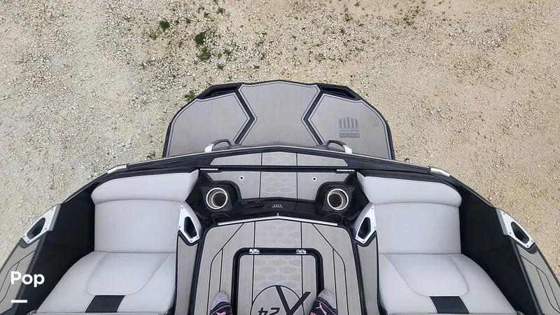 Slide: The Image of Mastercraft X24 2020 - 13967932