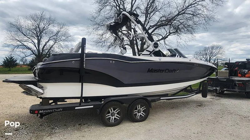 Slide: The Image of Mastercraft X24 2020 - 13967727