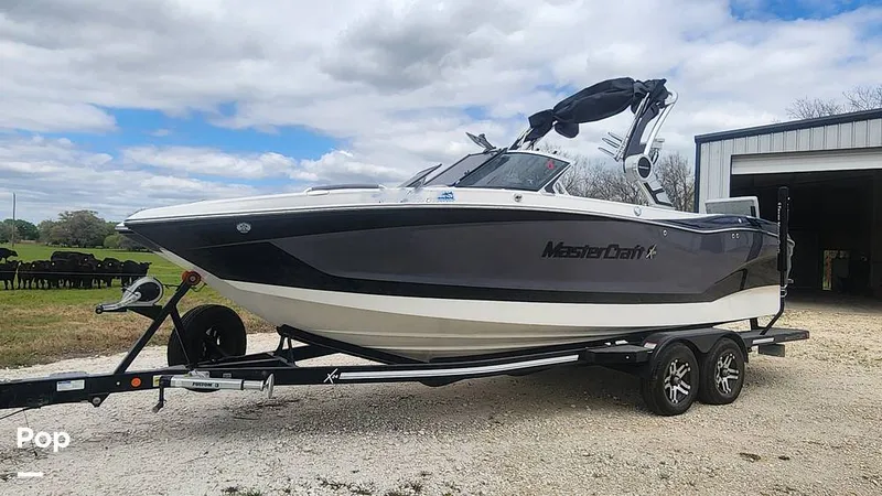 Slide: The Image of Mastercraft X24 2020 - 13967881