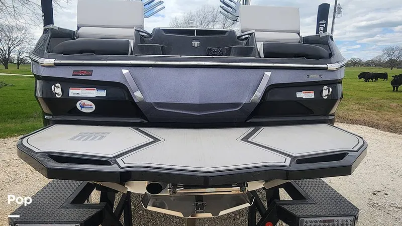 Slide: The Image of Mastercraft X24 2020 - 13967887