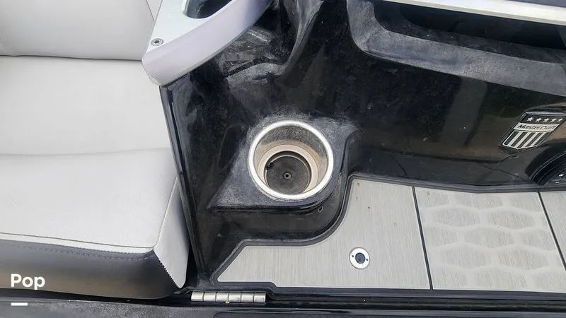 Slide: The Image of Mastercraft X24 2020 - 13967939