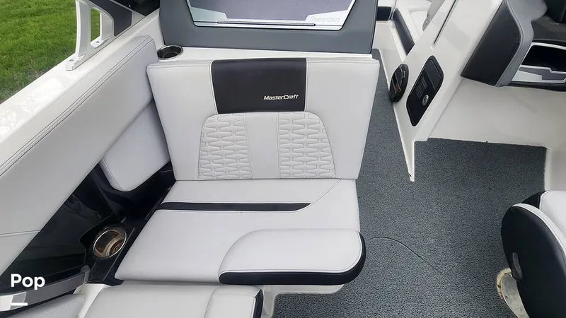 Slide: The Image of Mastercraft X24 2020 - 13967976