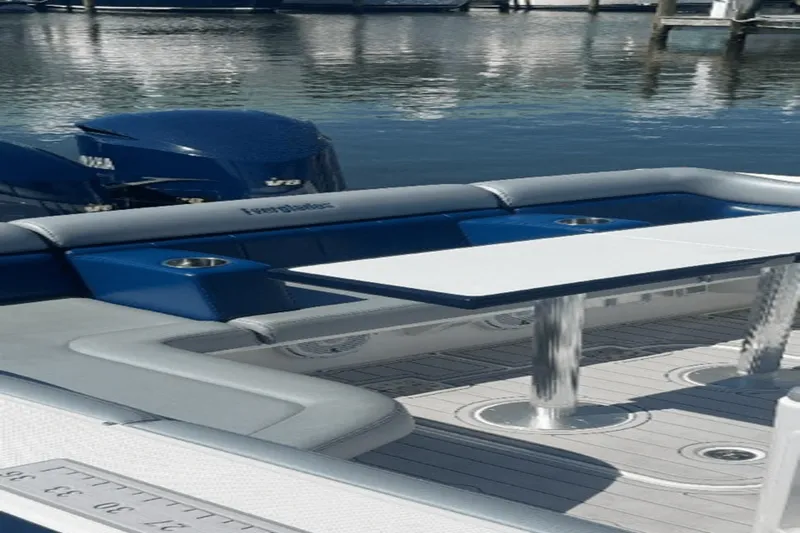 Slide: The Image of Everglades 360LXC 2019 - 17