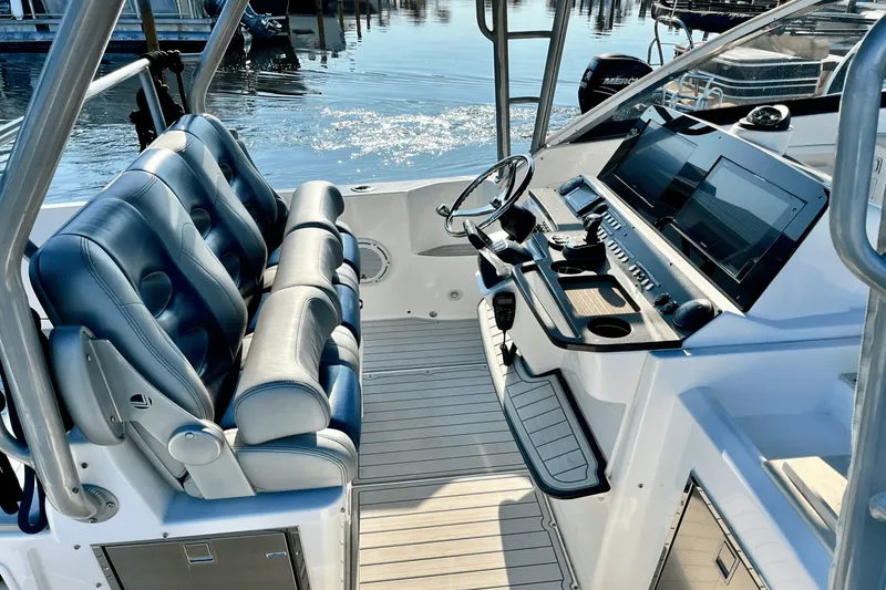 Slide: The Image of Everglades 360LXC 2019 - 21