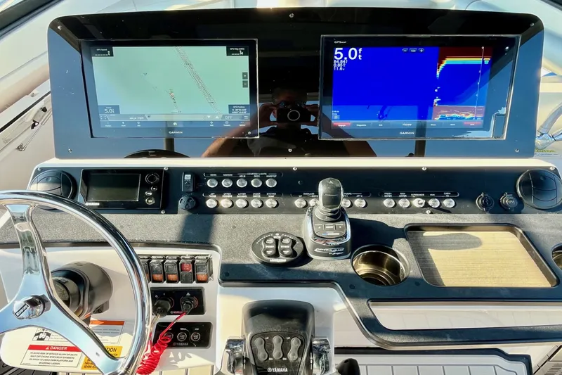 Slide: The Image of Everglades 360LXC 2019 - 23