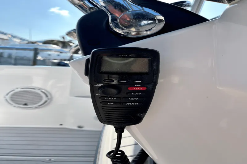 Slide: The Image of Everglades 360LXC 2019 - 25