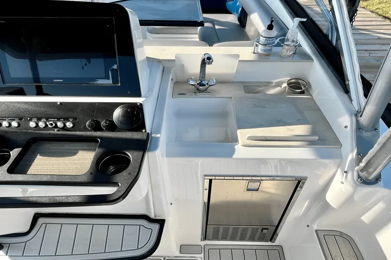 Slide: The Image of Everglades 360LXC 2019 - 28