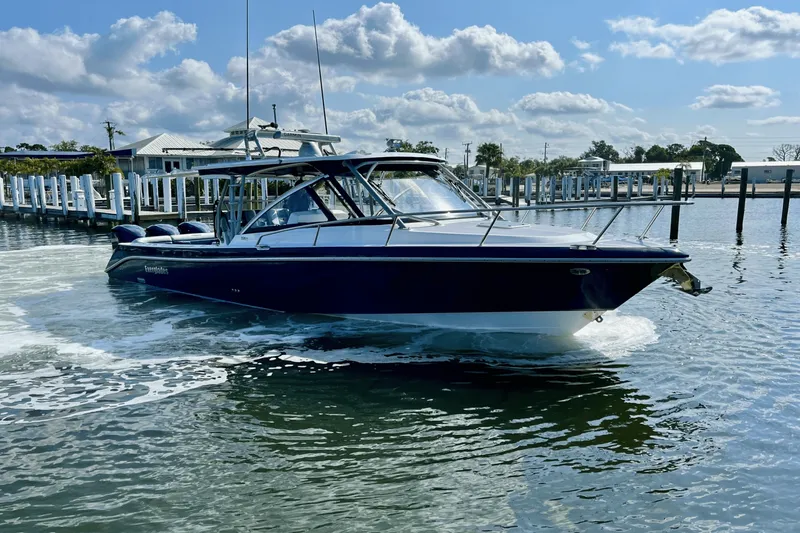 Slide: The Image of Everglades 360LXC 2019 - 9