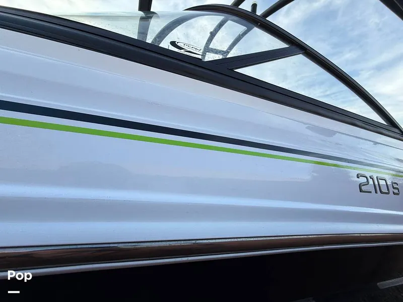 Slide: The Image of Tahoe 210S 2022 - 14943415