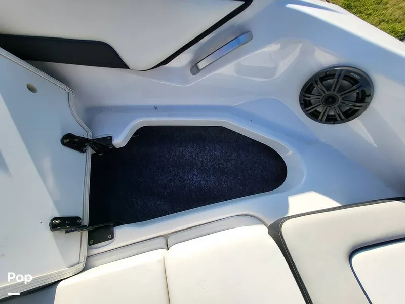 Slide: The Image of Yamaha Sx195 2020 - 14120630