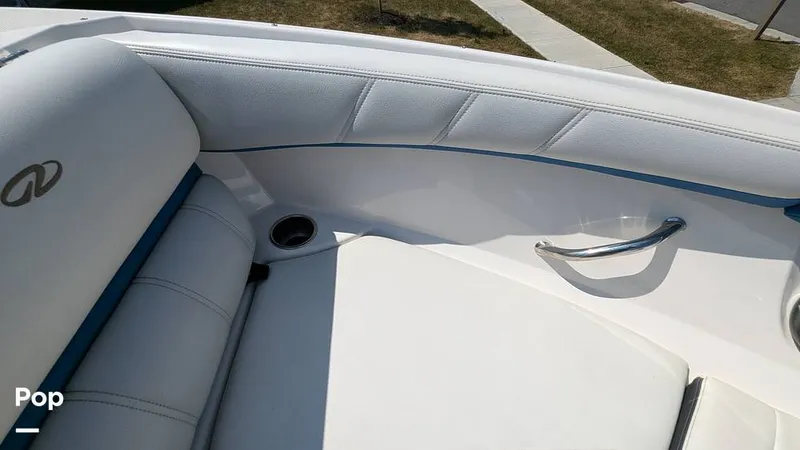 Slide: The Image of Regal 2000 ES 2015 - 14364892