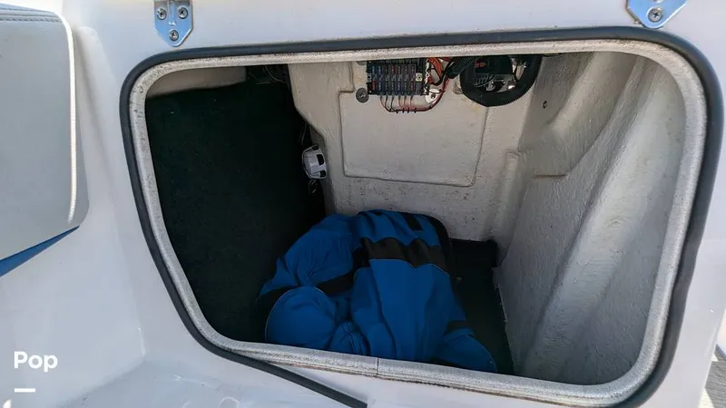 Slide: The Image of Regal 2000 ES 2015 - 14364894