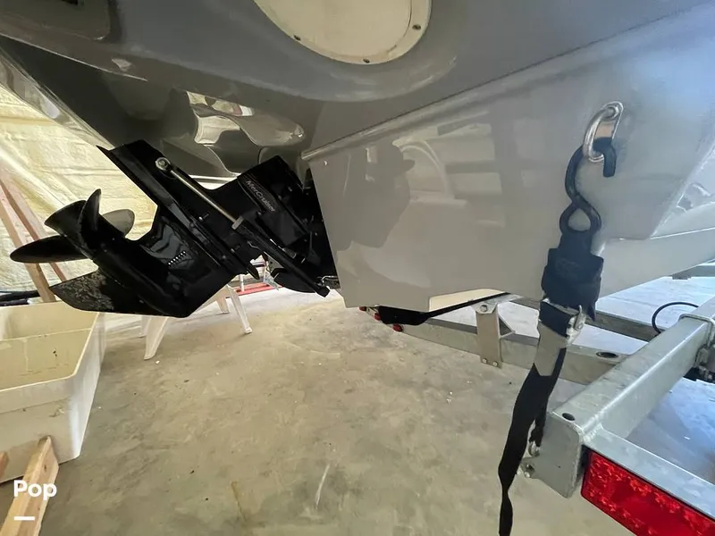 Slide: The Image of Bayliner VR5 2020 - 13966693