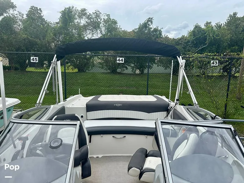 Slide: The Image of Windshield - Walk Through - 14701304