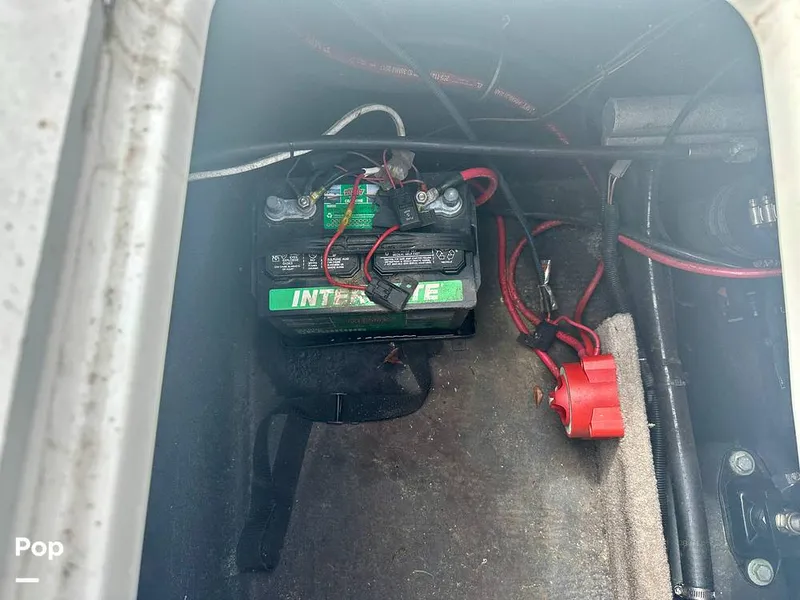 Slide: The Image of Batteries - Engine - 14701329