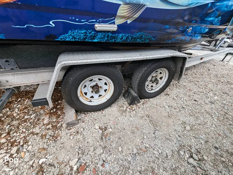 Slide: The Image of Robalo R230 Center Console 2005 - 14377126