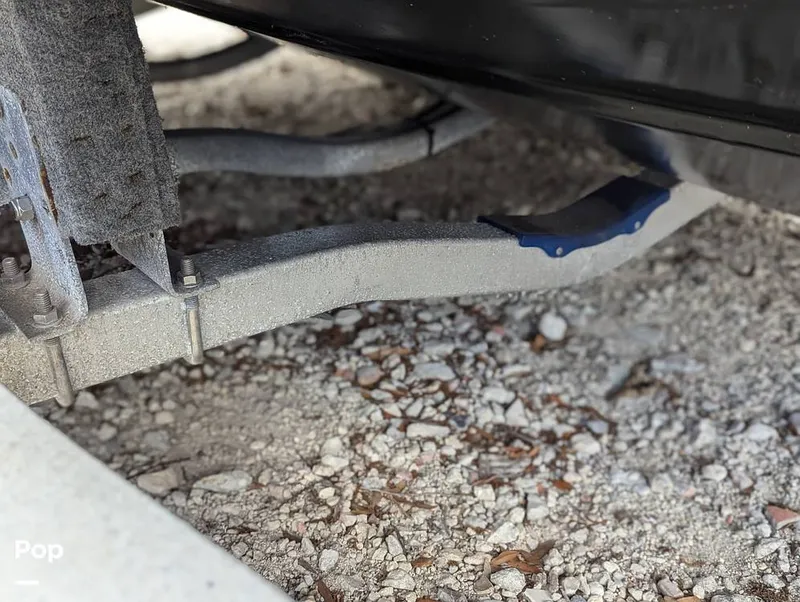 Slide: The Image of Robalo R230 Center Console 2005 - 14377130