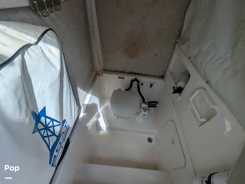 Slide: The Image of Robalo R230 Center Console 2005 - 14842887