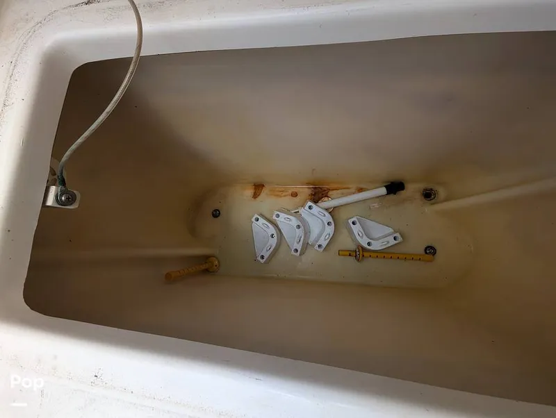 Slide: The Image of Robalo R230 Center Console 2005 - 14379337