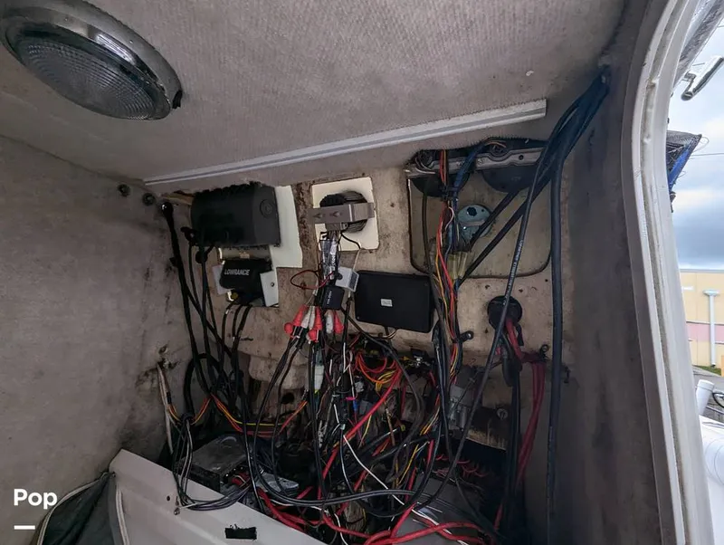 Slide: The Image of Robalo R230 Center Console 2005 - 14377017