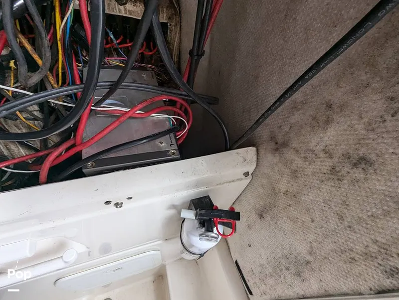 Slide: The Image of Robalo R230 Center Console 2005 - 14377019