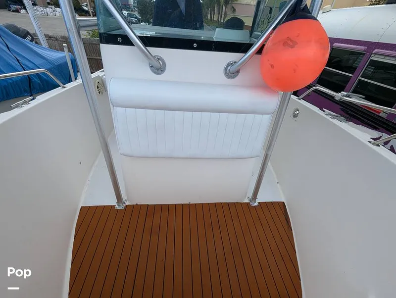 Slide: The Image of Robalo R230 Center Console 2005 - 14379341