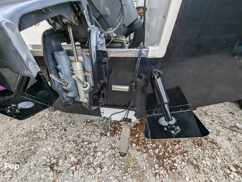 Slide: The Image of Robalo R230 Center Console 2005 - 14377054