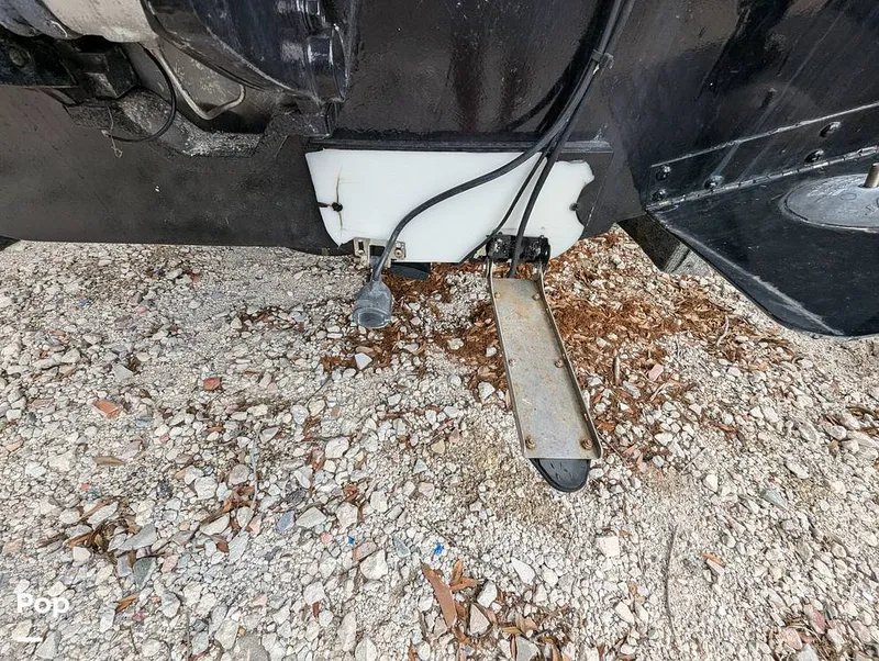 Slide: The Image of Robalo R230 Center Console 2005 - 14377055