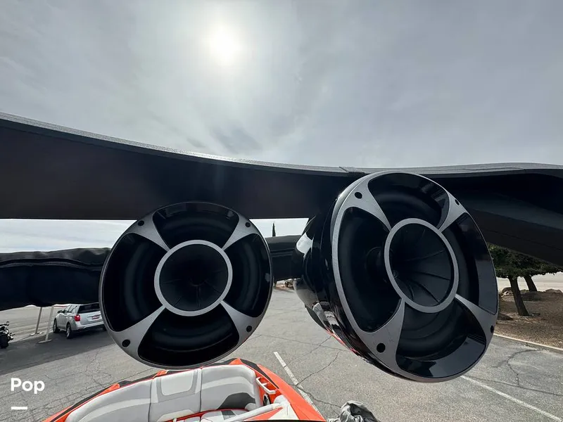 Slide: The Image of Malibu M235 2017 - 13992770