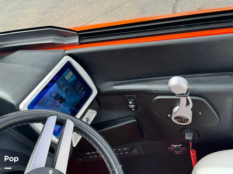 Slide: The Image of Malibu M235 2017 - 13992781