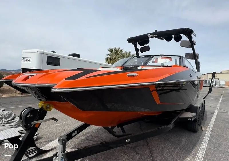 Slide: The Image of Malibu M235 2017 - 13992756