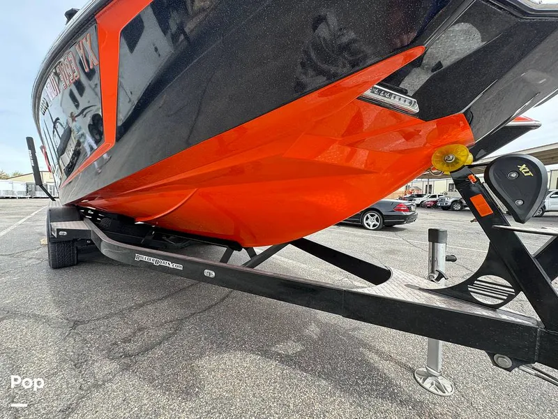 Slide: The Image of Malibu M235 2017 - 13992807