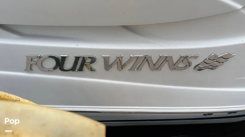 Slide: The Image of Four Winns 318 Vista 2007 - 13982465