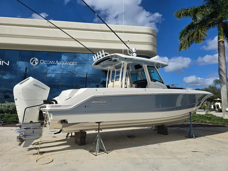 Slide: The Image of Boston Whaler 360 Outrage 2025 - 8