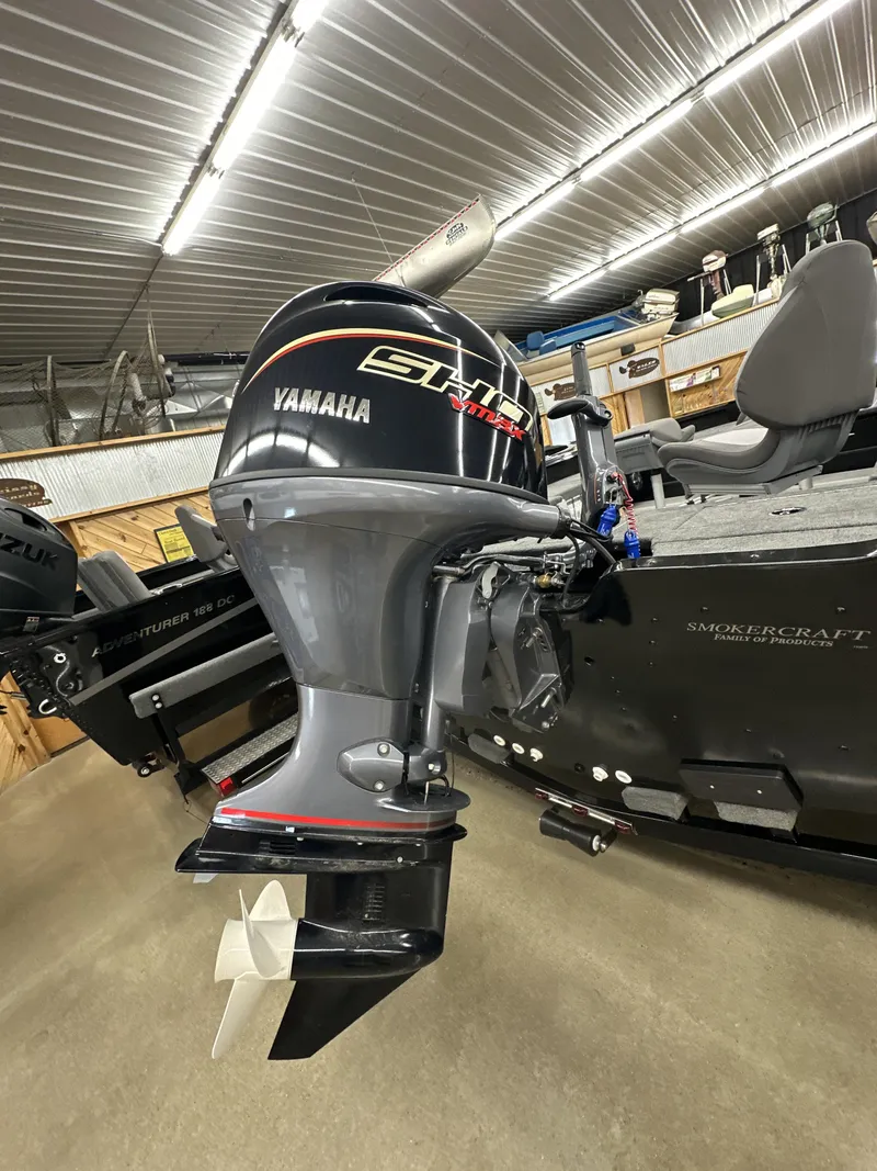 Slide: The Image of Smoker Craft ADV188T 2025 - 8