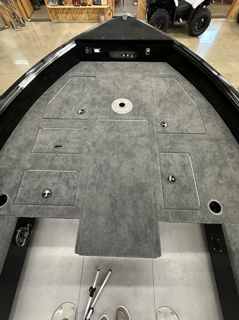 Slide: The Image of Smoker Craft ADV188T 2025 - 2