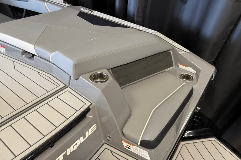 Slide: The Image of Nautique Super Air Nautique S23 2025 - 68