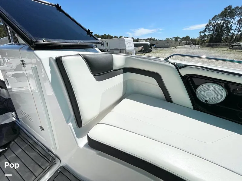 Slide: The Image of Bow Seating - 13992195